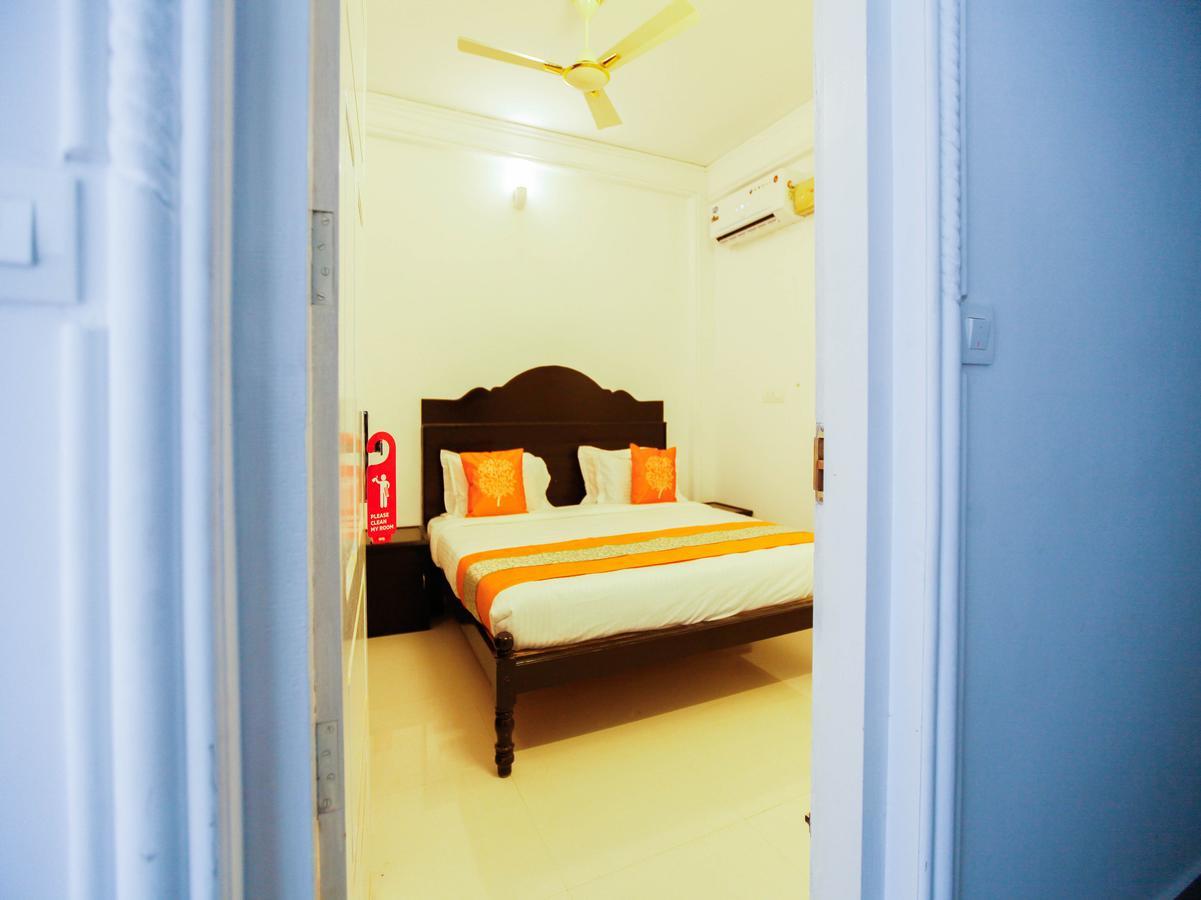 Oyo 4867 Royal Homes Alappuzha Exterior foto